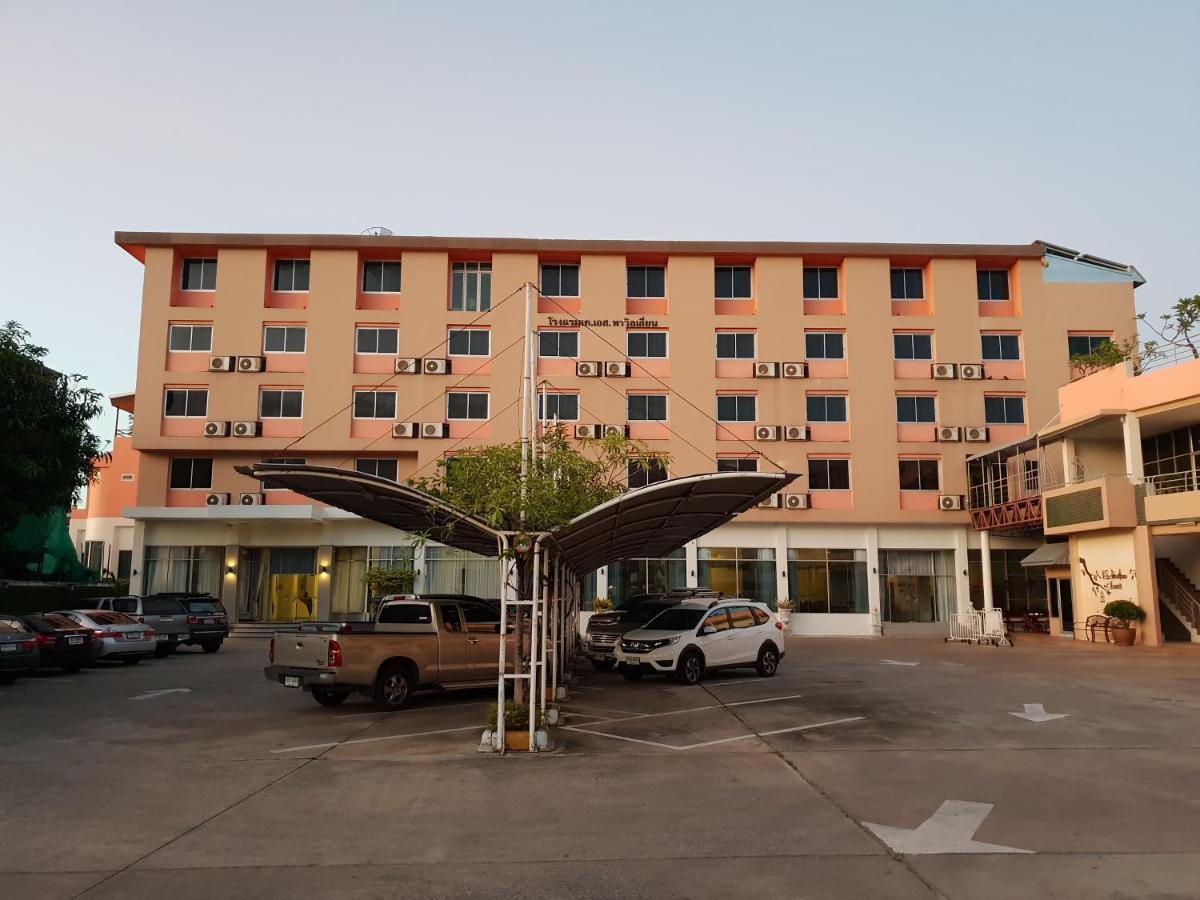 K.S.Pavilion Hotel Nakhonratchasima Exterior foto