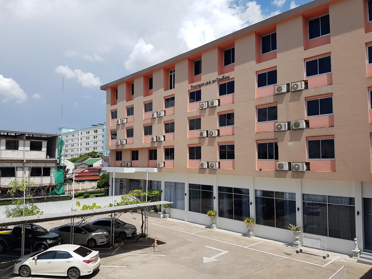 K.S.Pavilion Hotel Nakhonratchasima Exterior foto